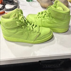 Billie Eilish x Air Jordan 1 AKJO Ghost Green